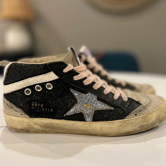 Golden Goose. Black/grey mid-rise high tops. Black sequin, pink laces. - Picture 7 of 7